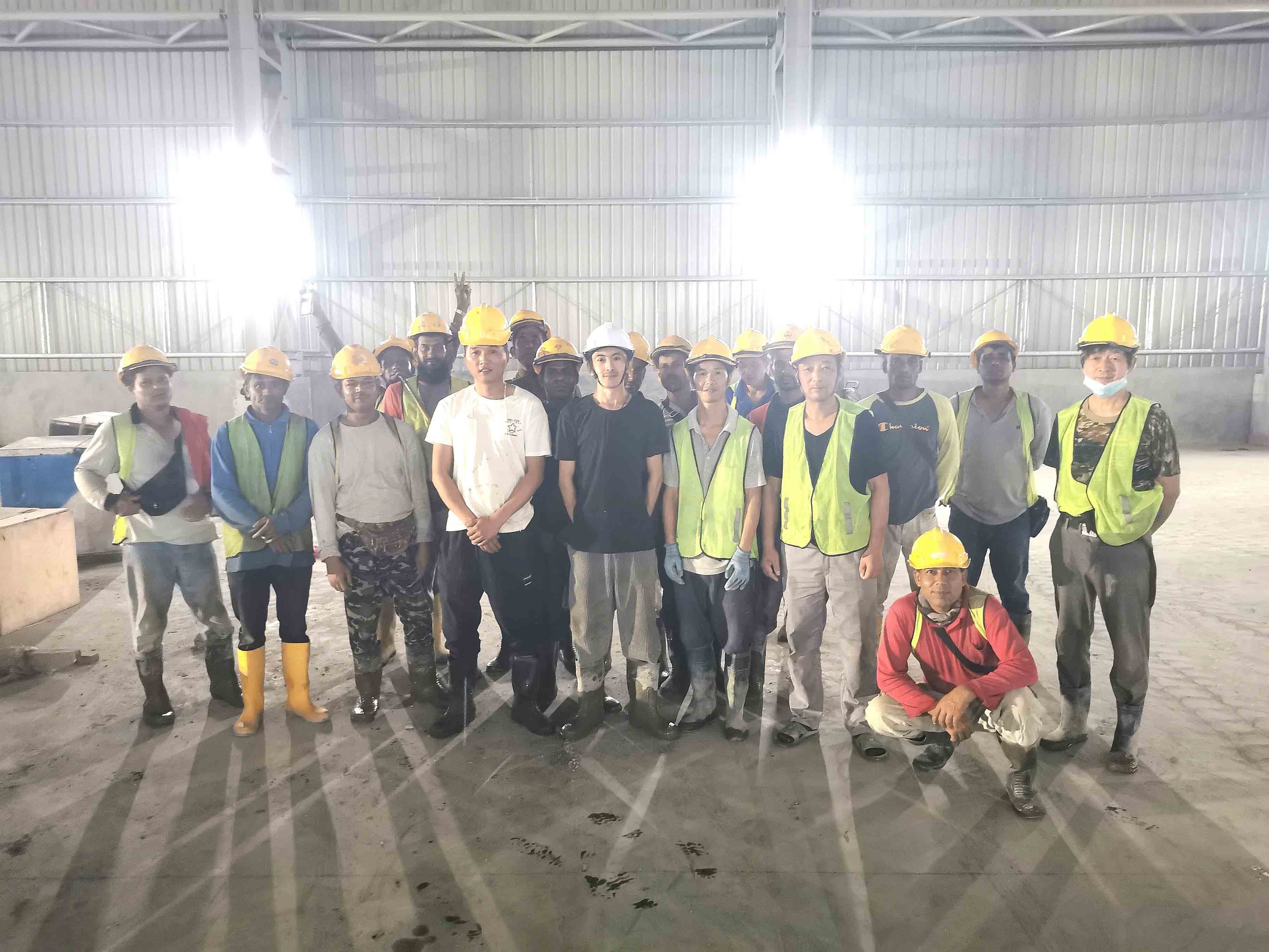 中铁马来西亚雪兰莪玖龙纸厂项目正在如火如荼的进行！ ​
